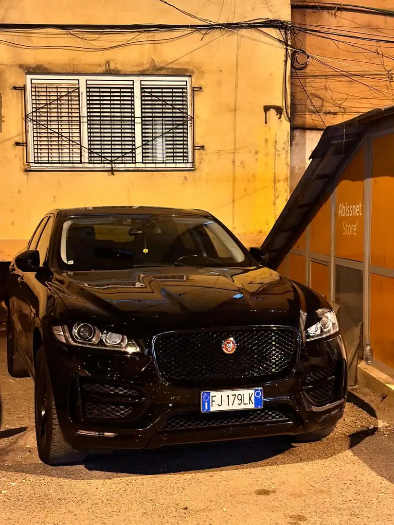 Jaguar F-Pace 2.0d R-Sport awd 180cv auto Nero - 1