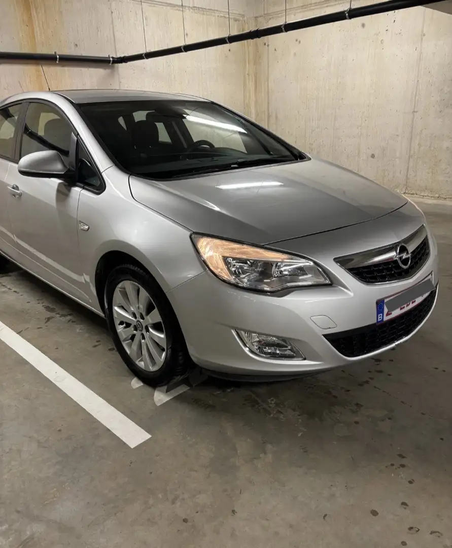 Opel Astra 1.7 CDTI DPF Edition - 2