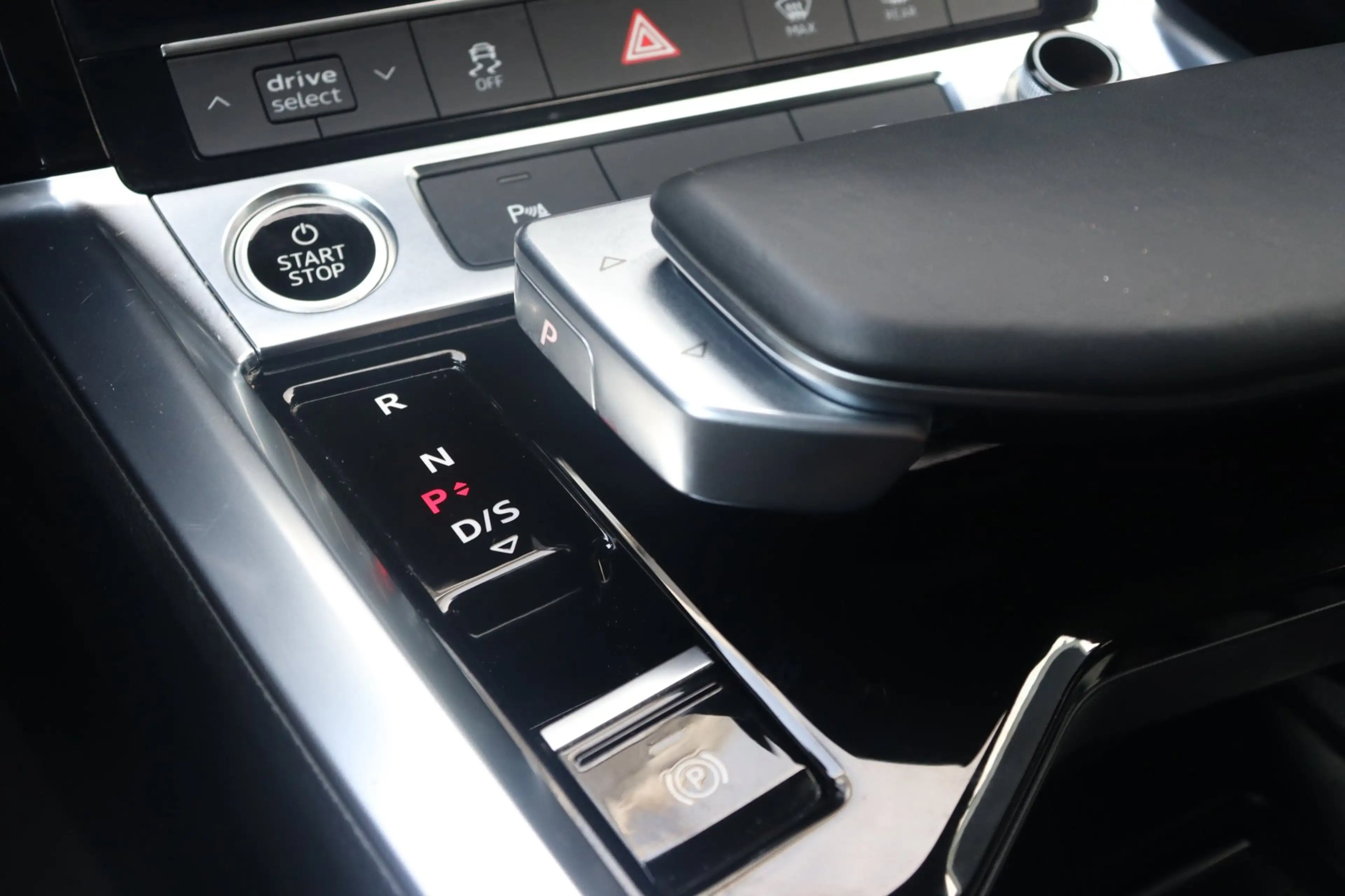 Audi e-tron 50 quattro edition 71 kWh 313PK | TREKHAAK | VIRTU — photo 22