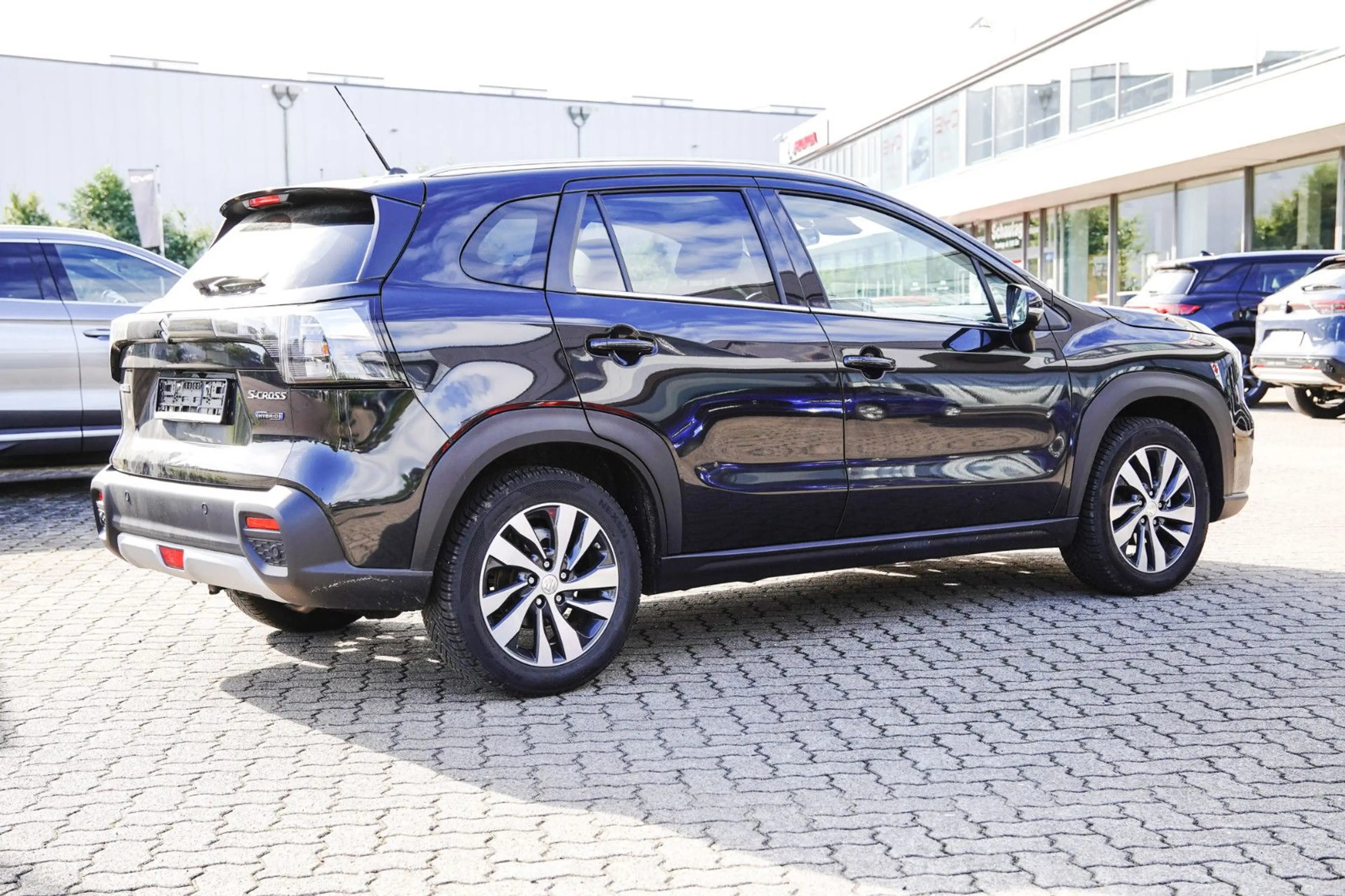 Suzuki SX4 S-Cross S-Cross 1.5 DUALJET Hybrid Comfort+ Allgrip AGS — photo 6