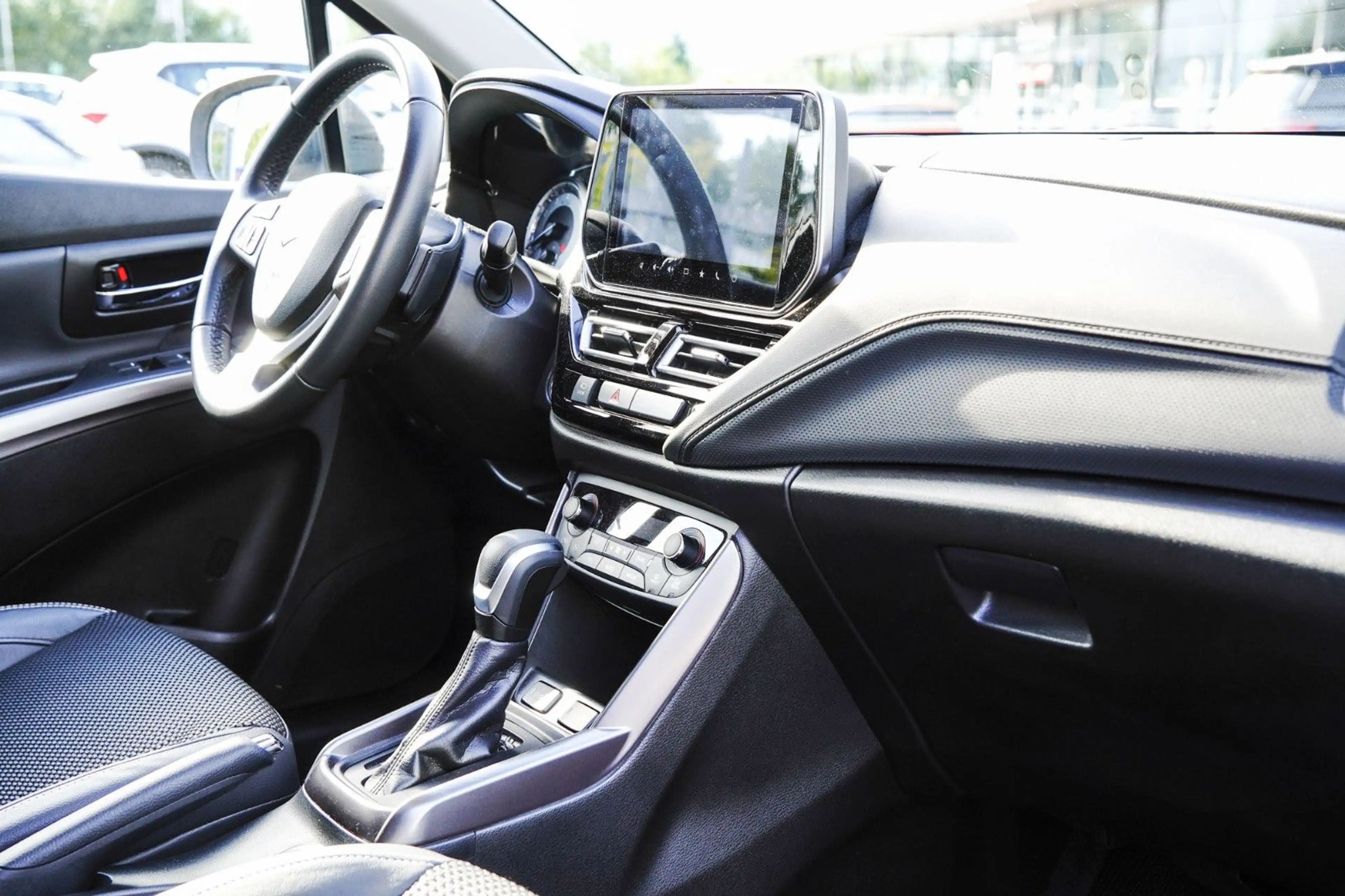 Suzuki SX4 S-Cross S-Cross 1.5 DUALJET Hybrid Comfort+ Allgrip AGS — photo 9