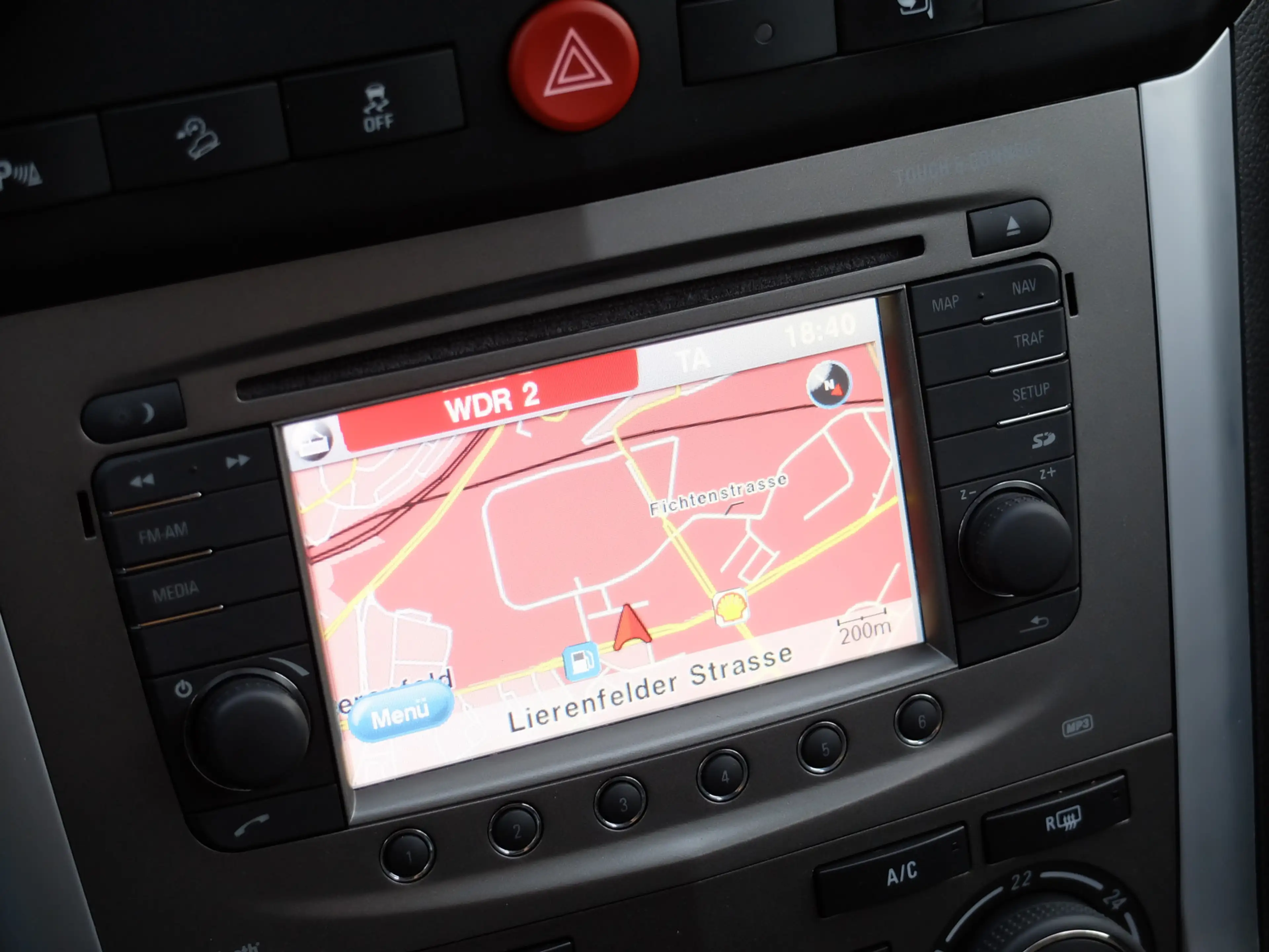 Opel Antara 2.2 CDTi Cosmo 4x4 Leder Navi AHK — photo 8