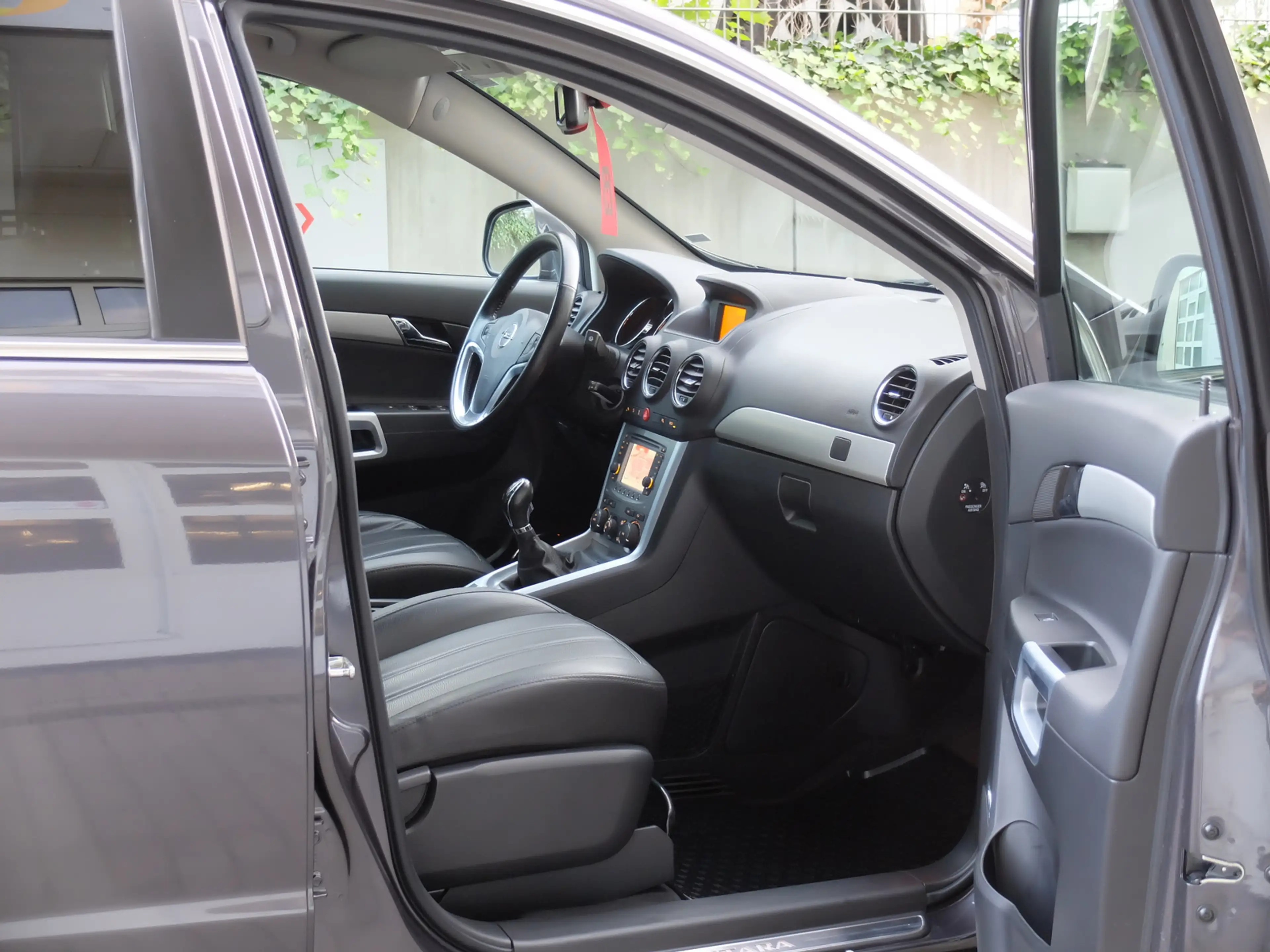 Opel Antara 2.2 CDTi Cosmo 4x4 Leder Navi AHK — photo 14