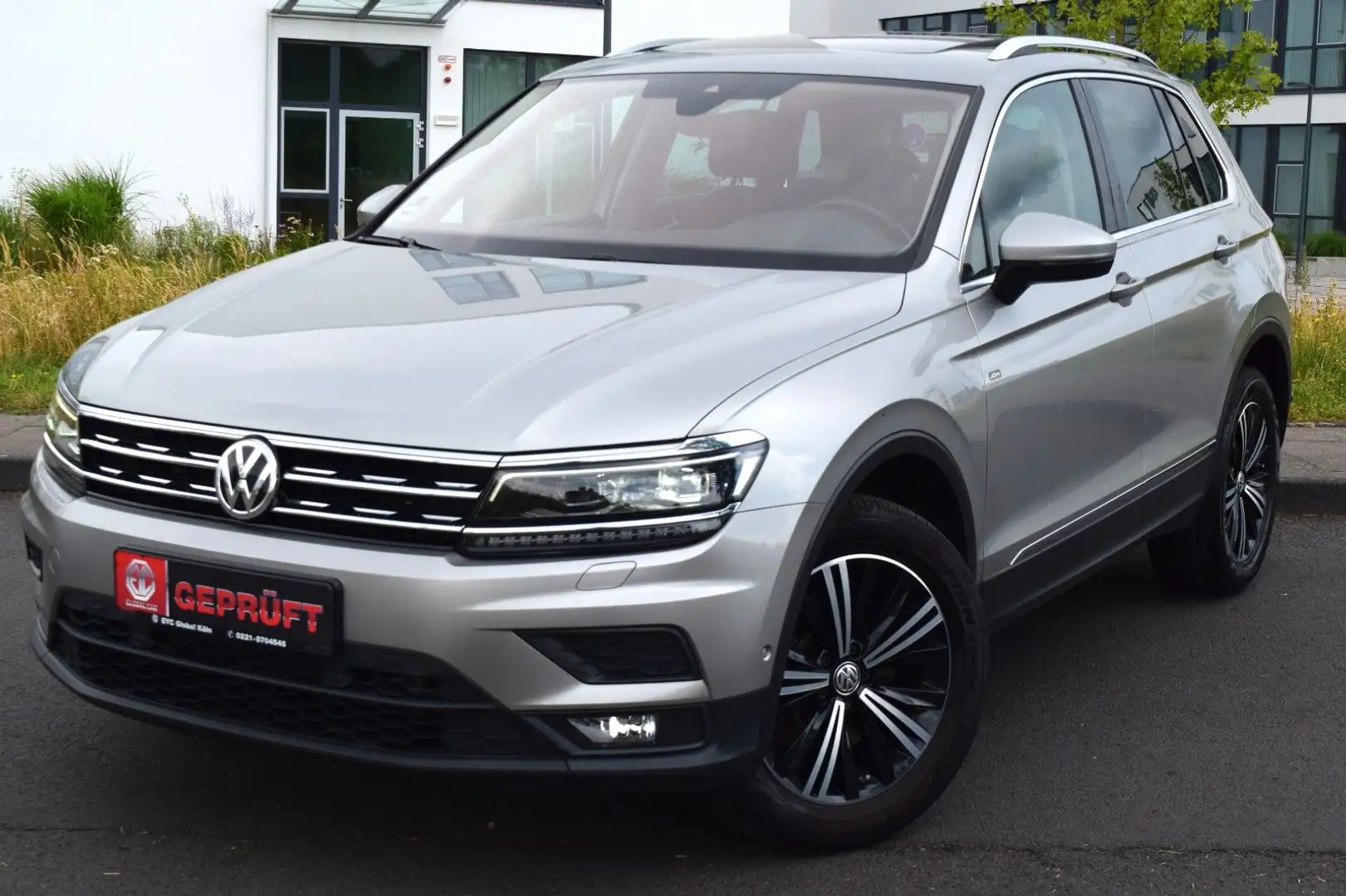 Volkswagen Tiguan Join Start-Stopp 4Motion Automatik Pano Silber - 1
