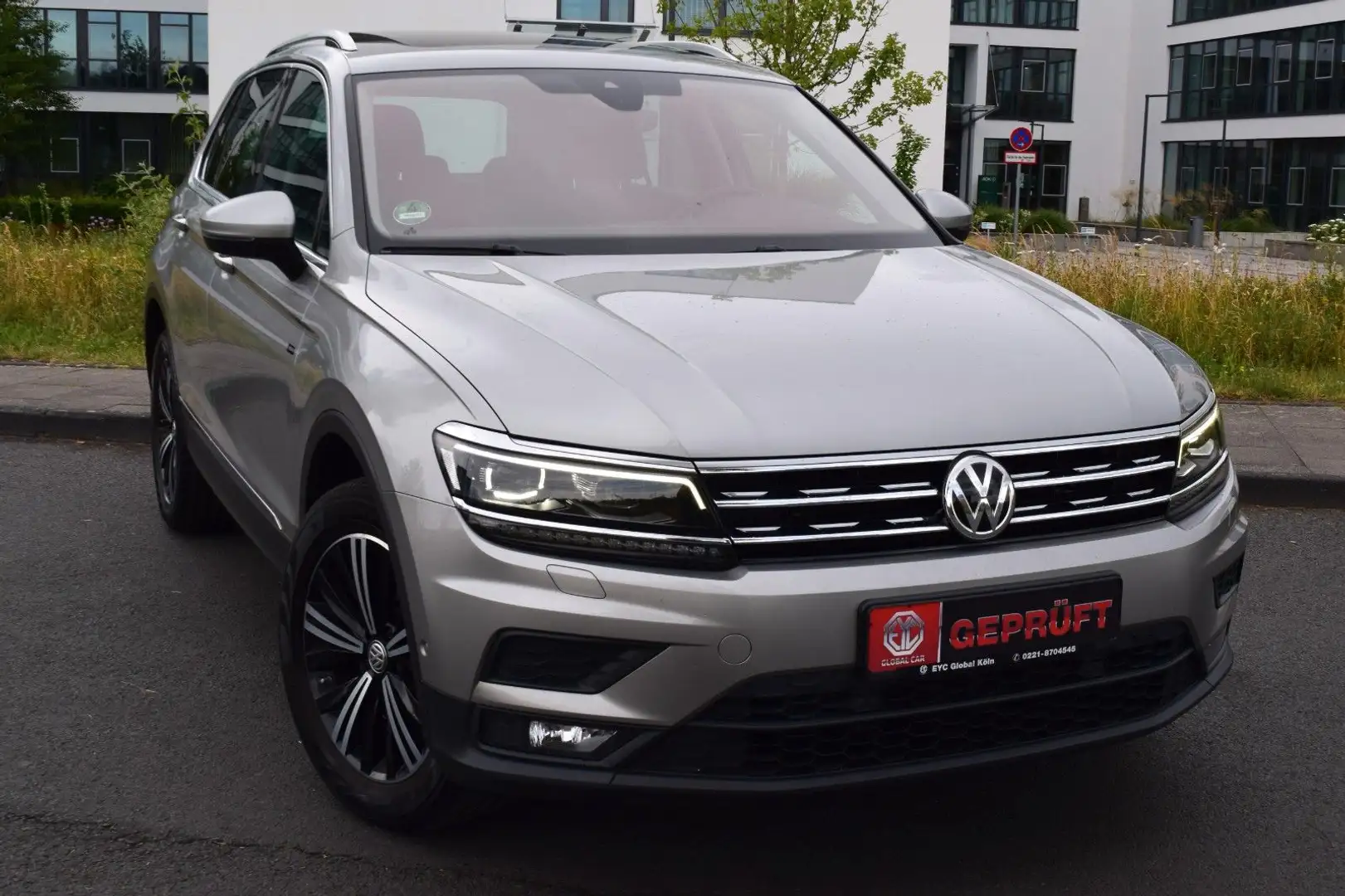 Volkswagen Tiguan Join Start-Stopp 4Motion Automatik Pano Silber - 2