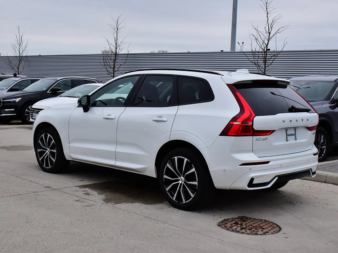 Volvo XC60 снимка Volvo XC60