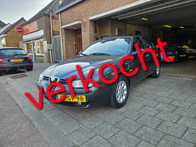 Alfa Romeo 156 156 2.0-16V T.Spark