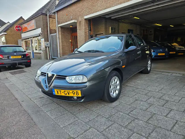 Alfa Romeo 156 156 2.0-16V T.Spark