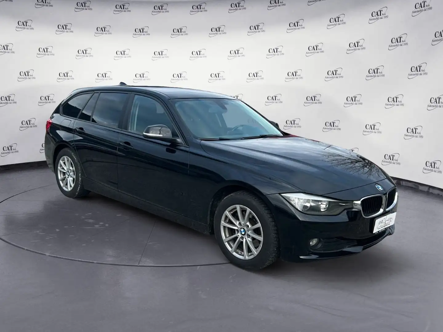 BMW 316 316d Business Advantage Touring autom. Noir - 2