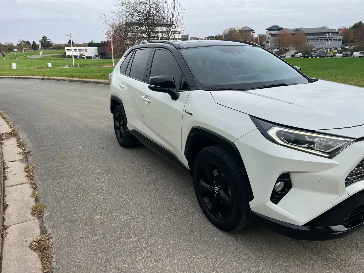 Toyota RAV 4 RAV4 Hybrid HEV 2.5i i-AWD Style Plus (Li-ion) Blanc - 2