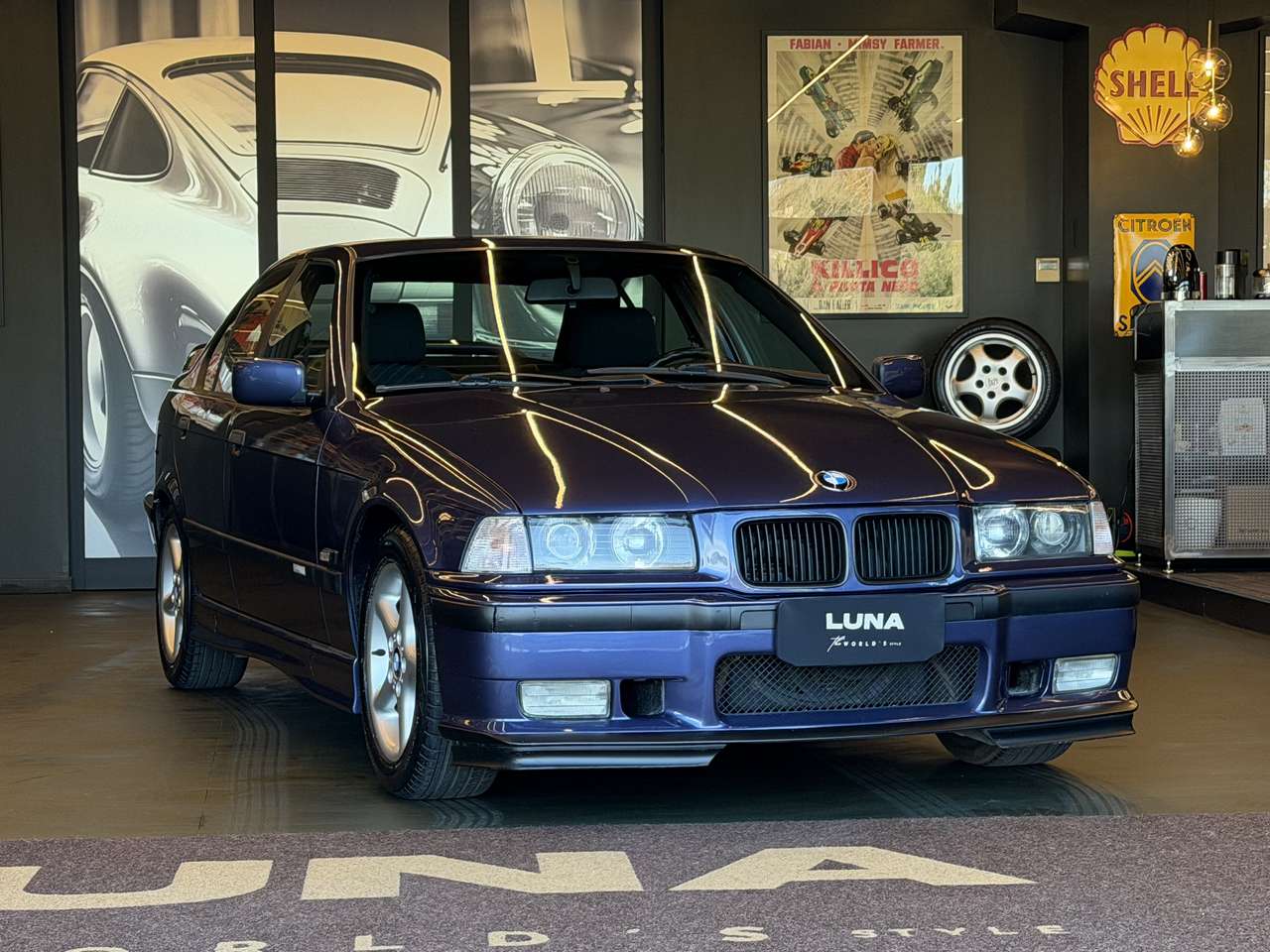 BMW 318 318 IS Class II MSport Limited Ed. -ASI-  1/2500