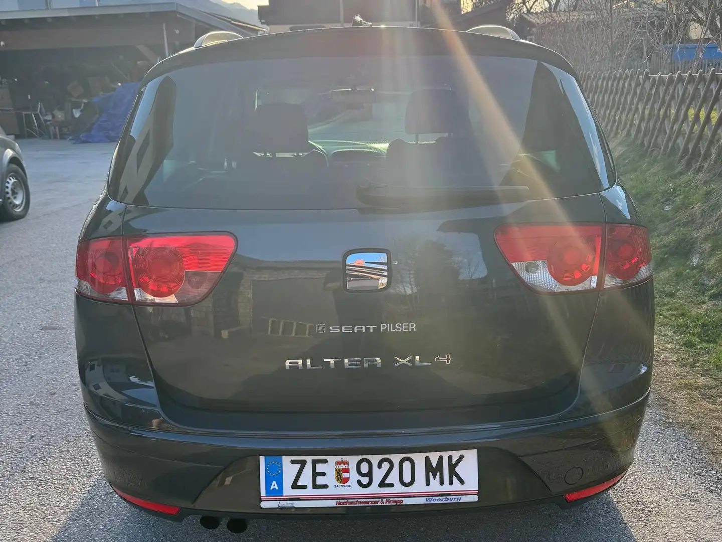 SEAT Altea XL Altea XL Reference 2,0 TDi CR DPF 4WD Reference Grau - 2