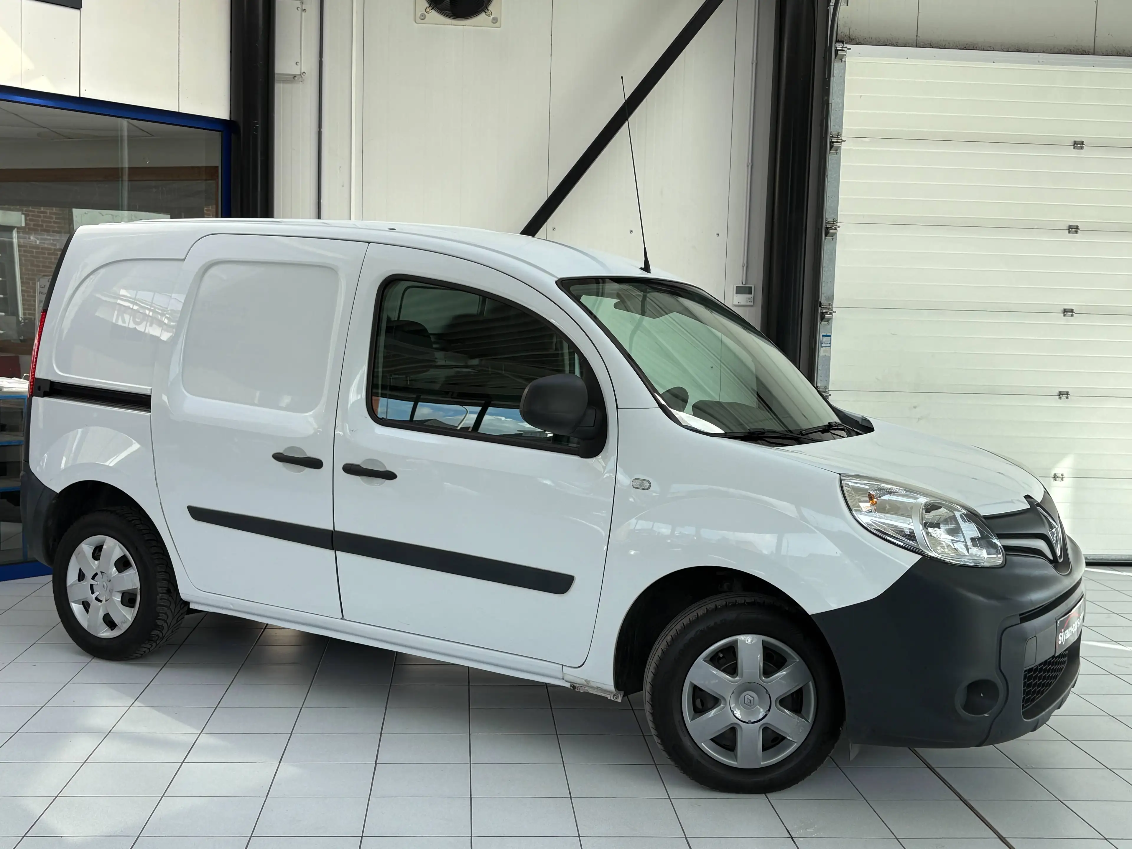Renault Kangoo 1.5 dCi *PORTE LAT D * AIRCO * PDC * TVA RECUP * — photo 7