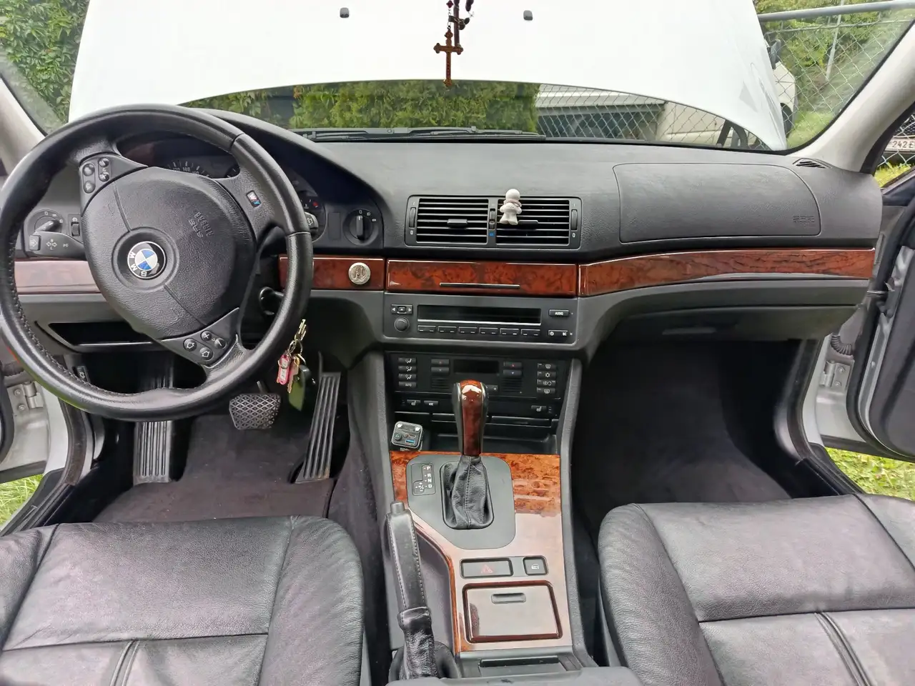 BMW 528i, foto 9