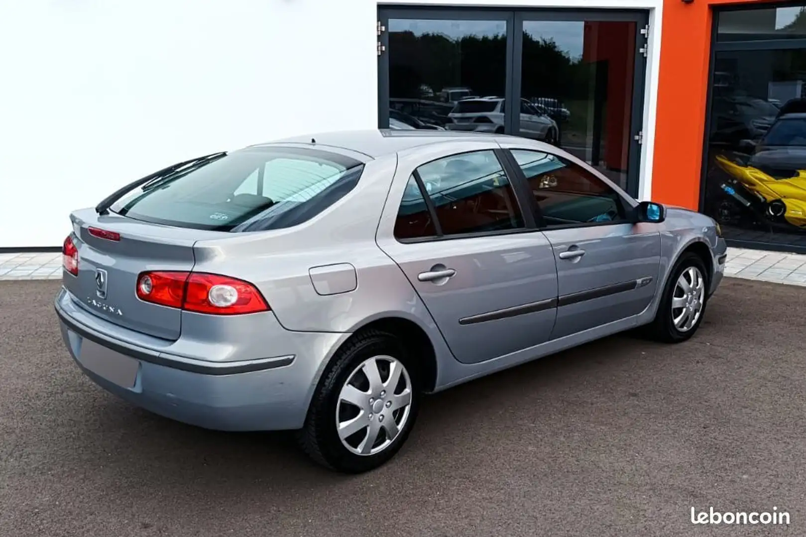 Renault Laguna II 1.6i 16V 112ch Gris - 2