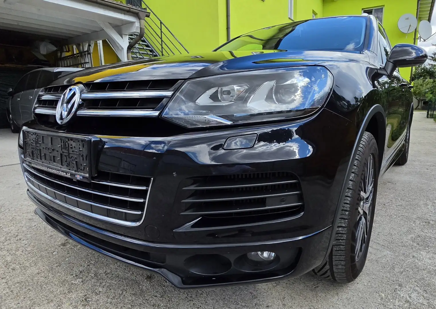 Volkswagen Touareg 3.0 V6 TDI R line touareg (245ps) - 1