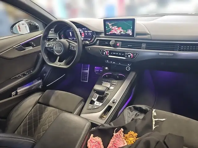 Audi RS4 RS4 2.9 TFSI quattro Ansicht 16