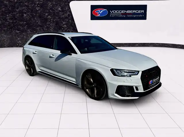 Audi RS4 RS4 2.9 TFSI quattro Ansicht 4