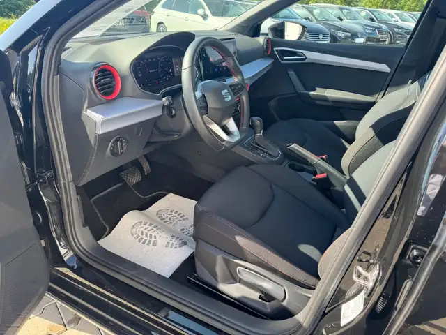 Seat Ibiza view 9