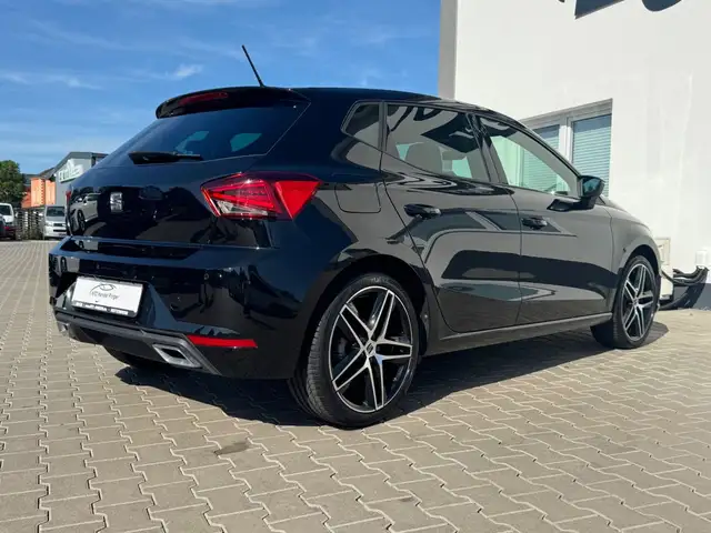 Seat Ibiza view 6