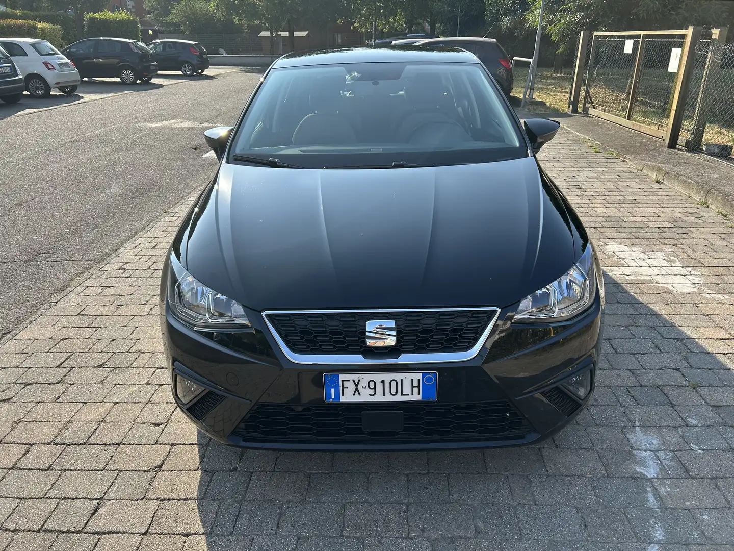 SEAT Ibiza 1.0 tgi Business 90cv - 1
