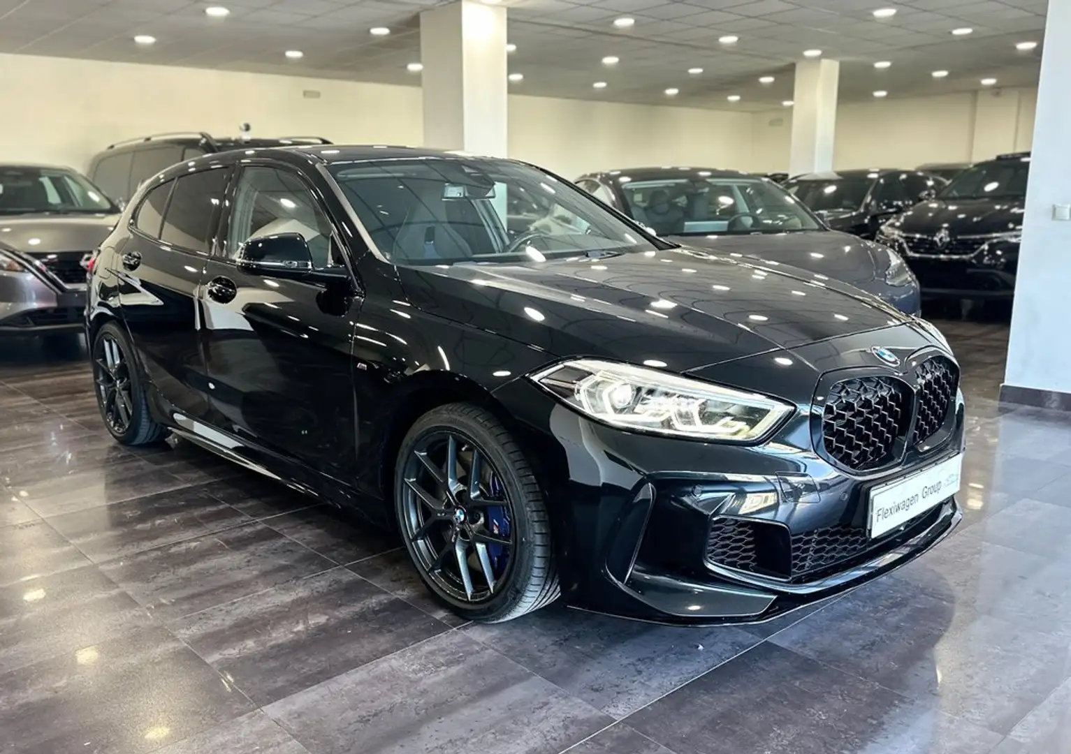 BMW 116 M135i Negro - 1