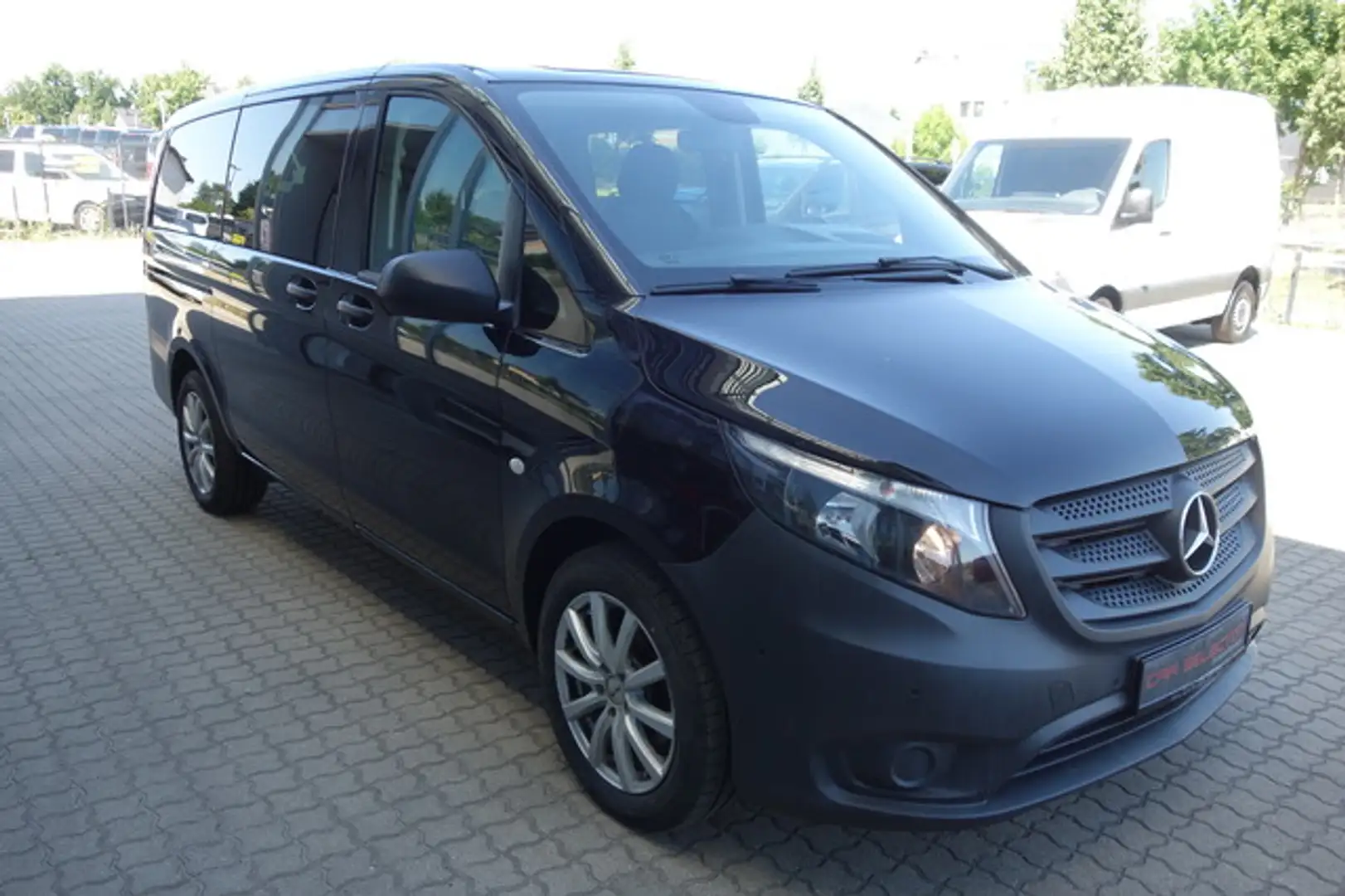 Mercedes-Benz Vito 116 CDI ProTourer Lang PDC/NAVI/TEMP/17"ALU Black - 2