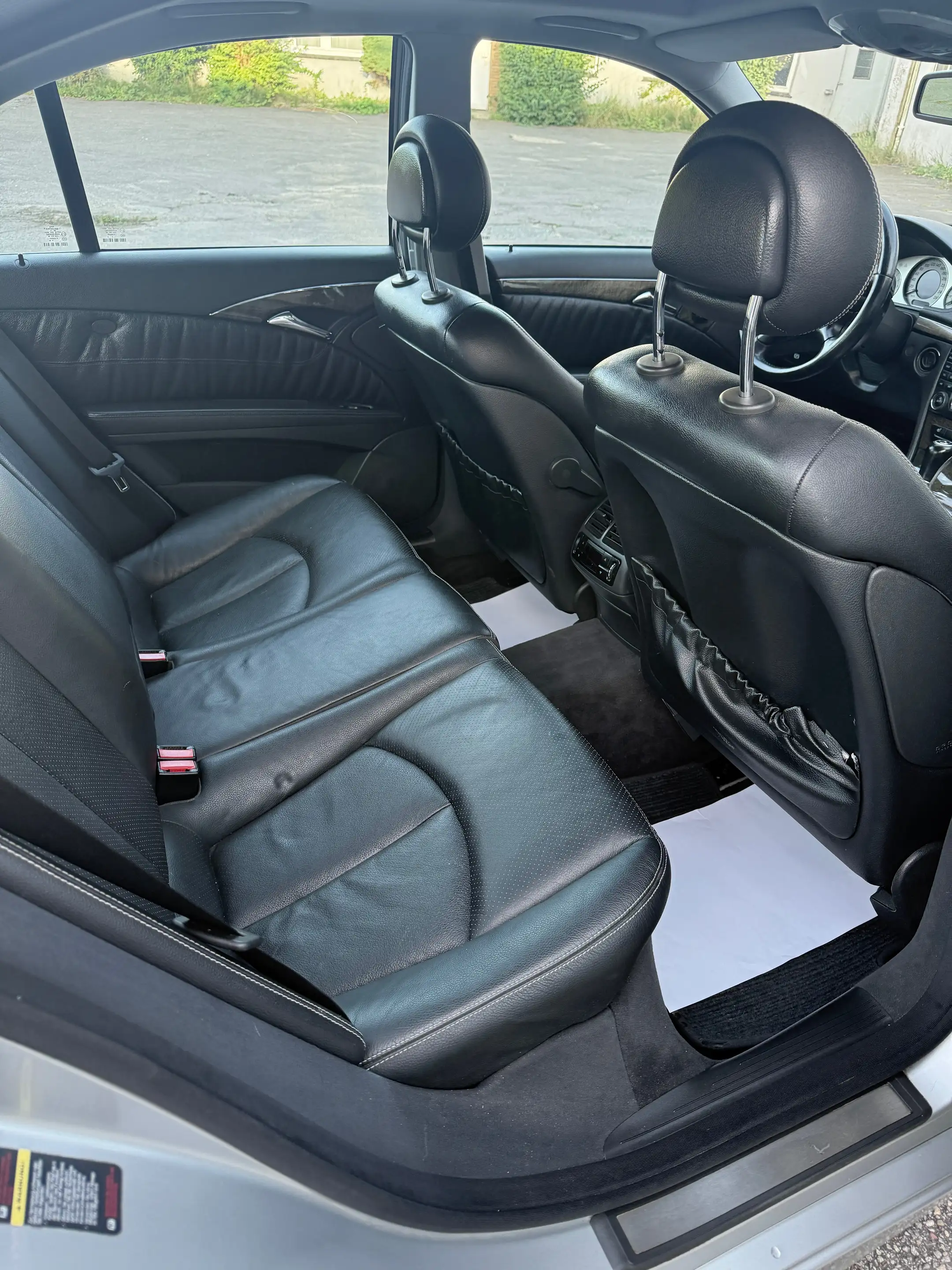 Mercedes-Benz E 350 E 350 Sport Edition Avantgarde *Leder*V6*7G* — photo 14