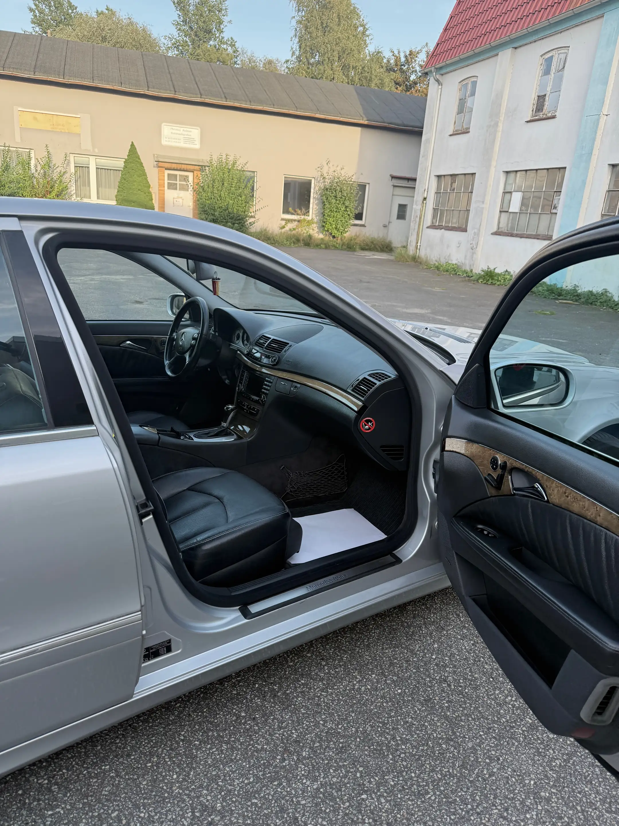 Mercedes-Benz E 350 E 350 Sport Edition Avantgarde *Leder*V6*7G* — photo 10