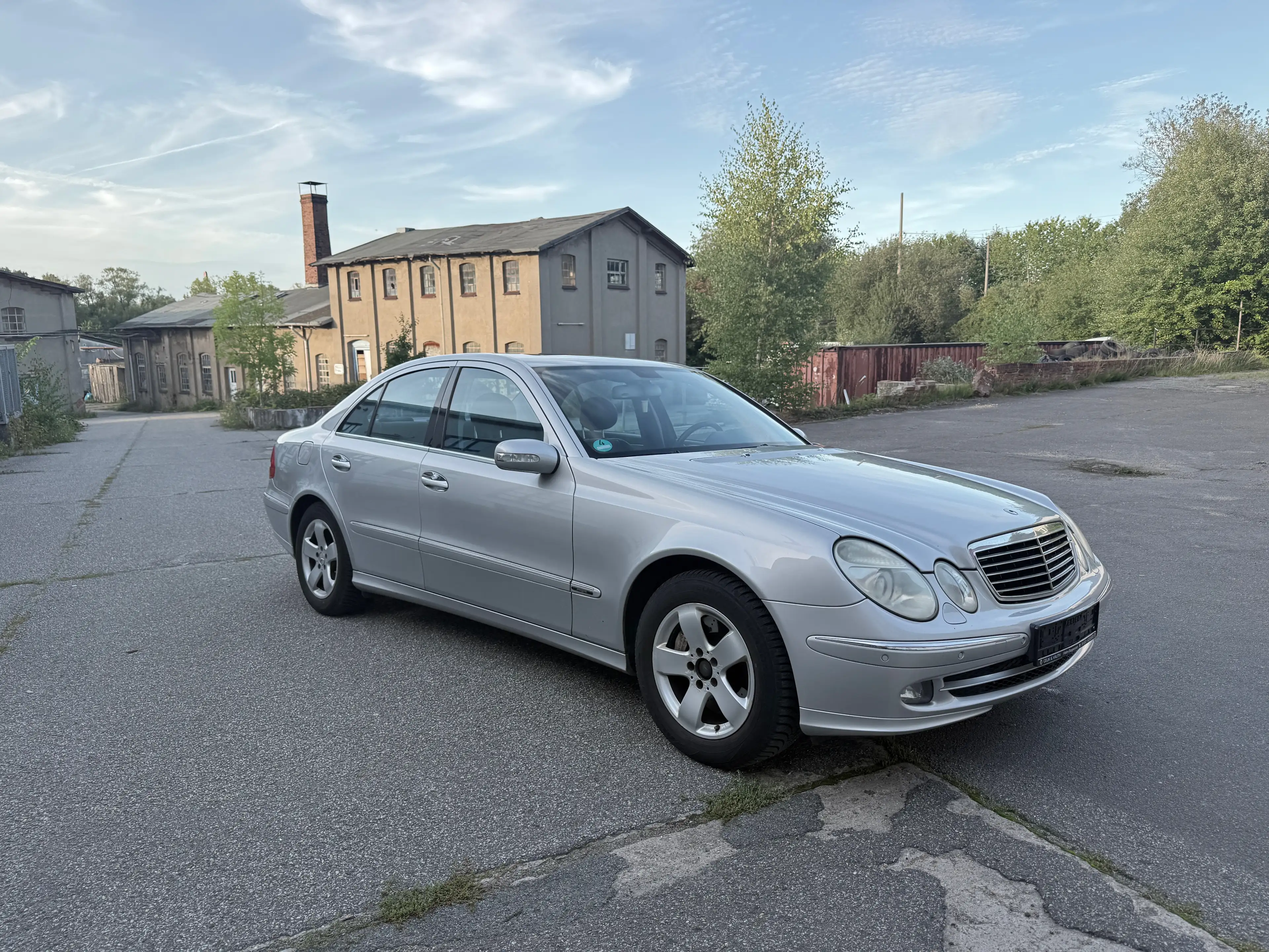 Mercedes-Benz E 350 E 350 Sport Edition Avantgarde *Leder*V6*7G* — photo 5