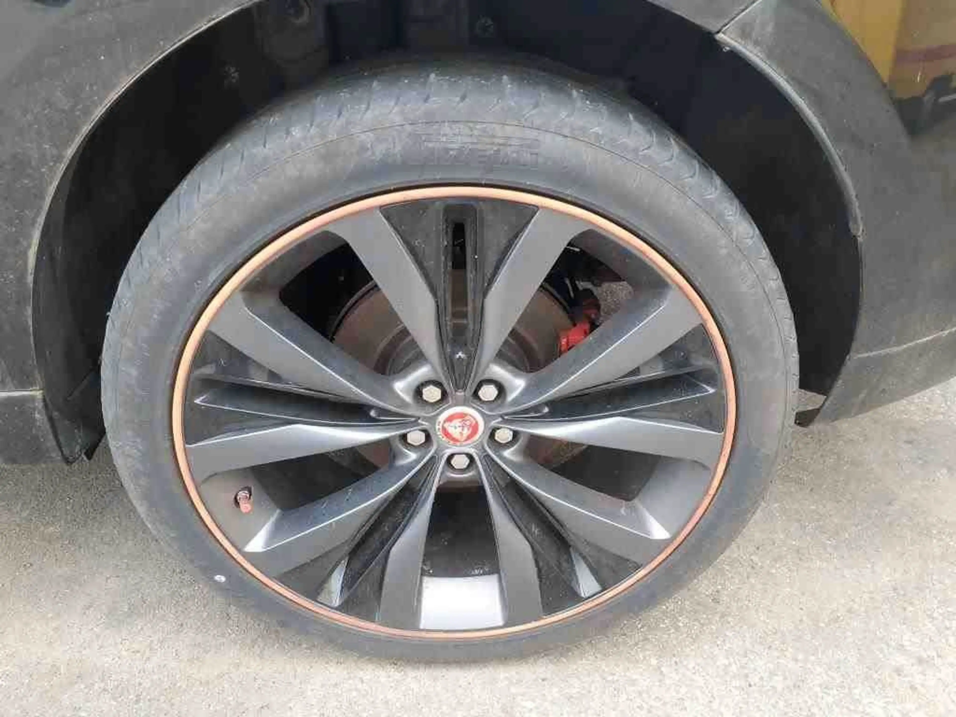 Jaguar F-Pace F-PACE First Edition AWD — photo 7