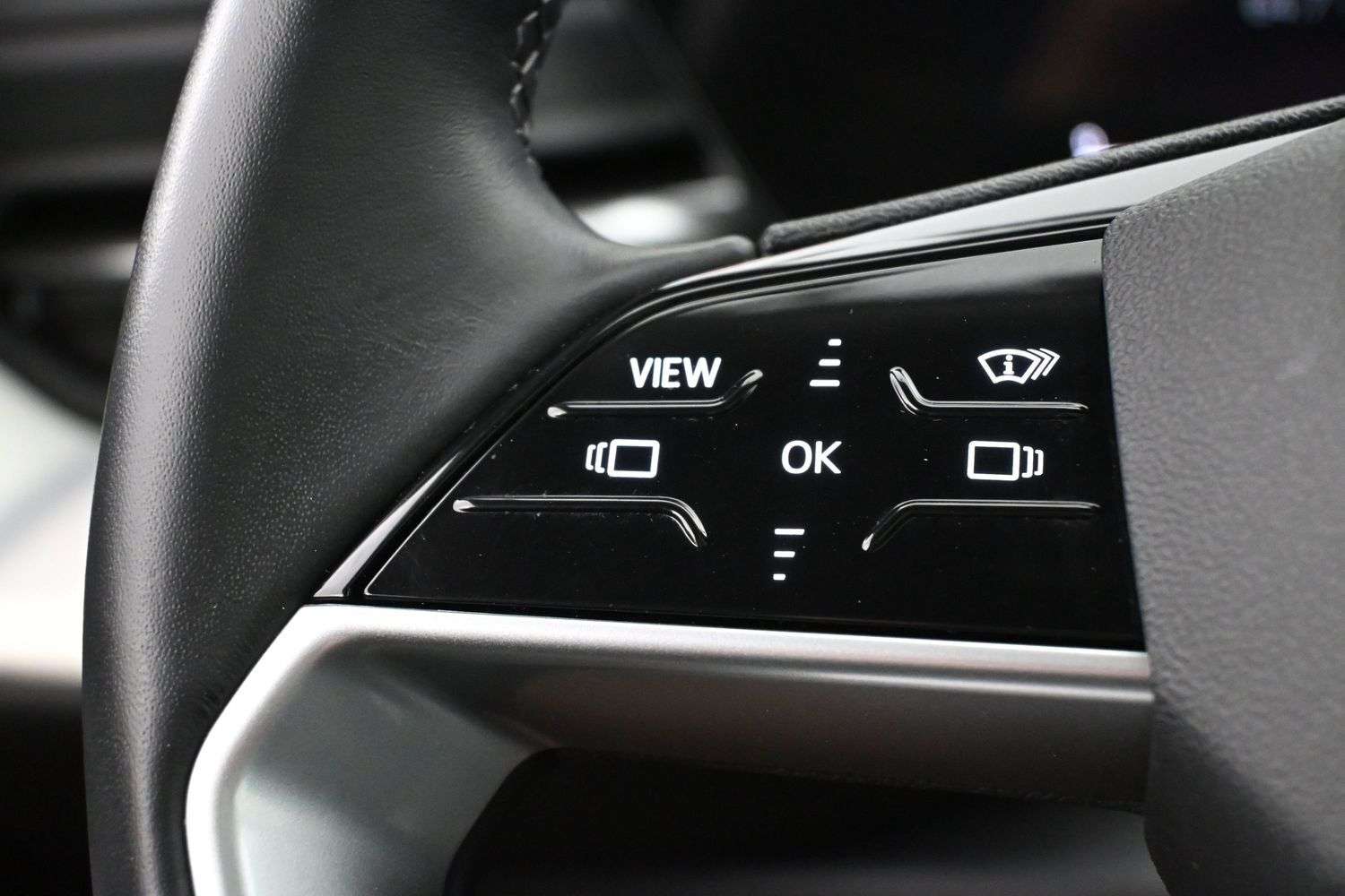 2025 Audi Q5 Progressiv 2.0 TFSI quattro thumb 13