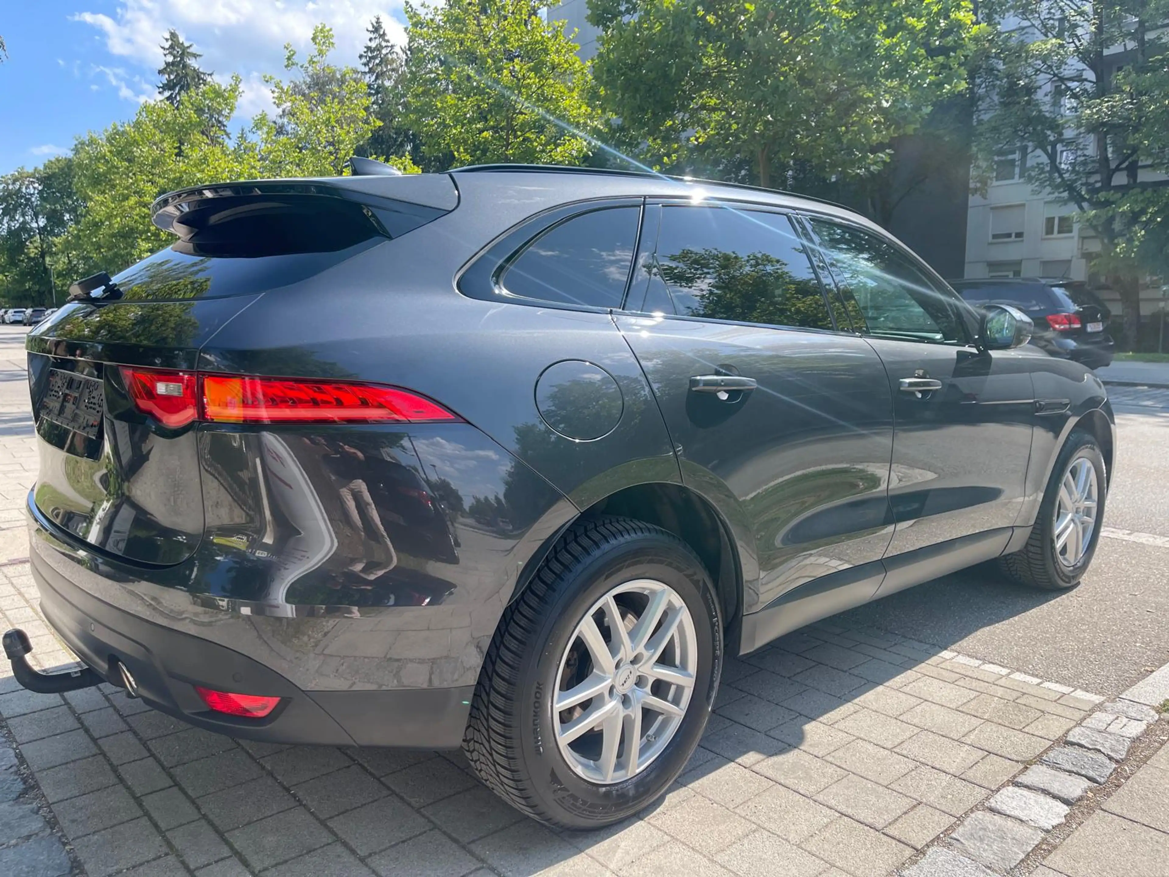 Jaguar F-Pace Portfolio AWD — photo 5
