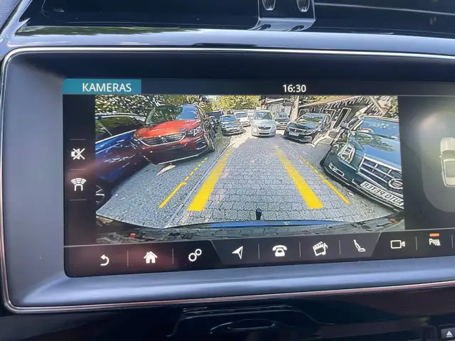 Jaguar F-Pace view 14