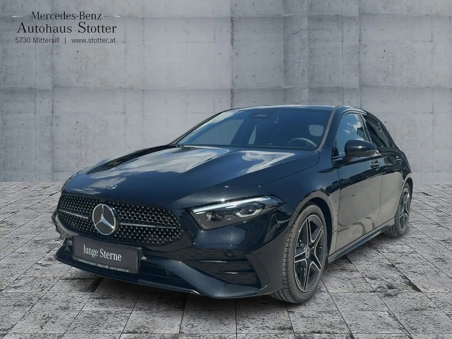 Mercedes-Benz A 180 d Kompaktlimousine *AMG*Night*Mbeam*SHZ* Schwarz - 2