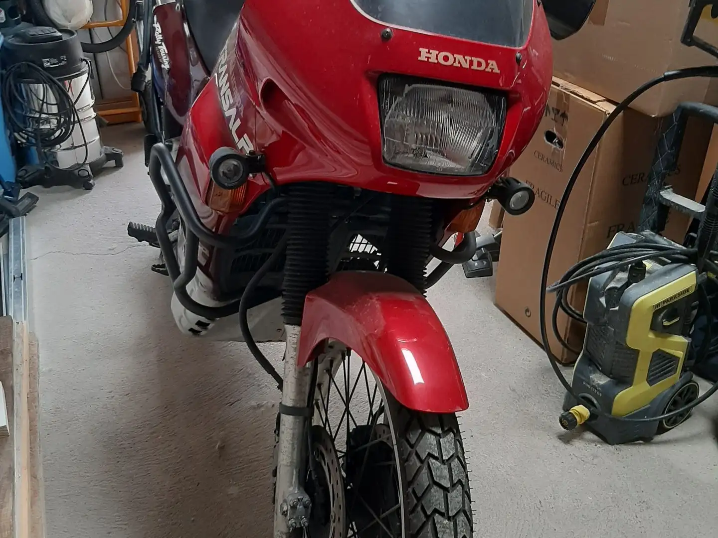 Honda XL 600 Rouge - 1