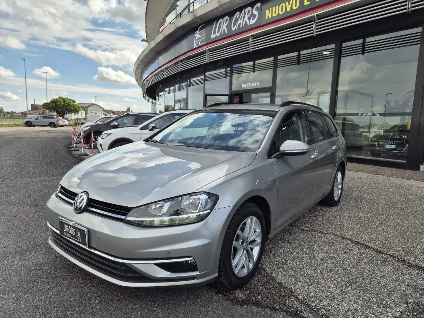 Volkswagen Golf Variant 1.6 TDI 115 CV DSG Business BlueMotion Tech. Gris - 1