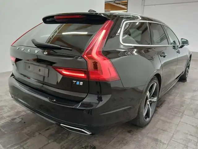 Volvo V90 view 7