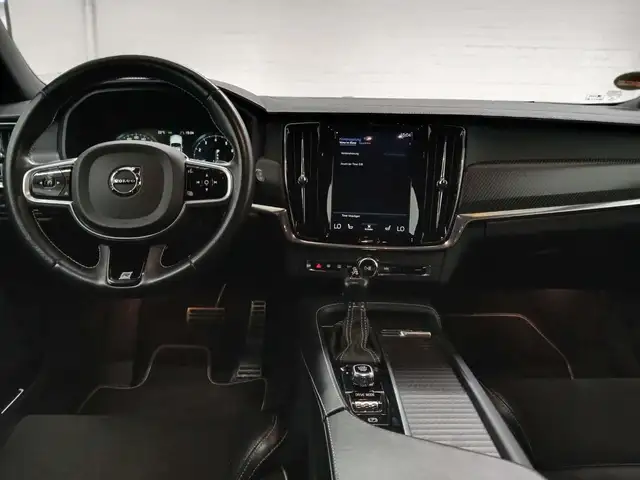 Volvo V90 view 10