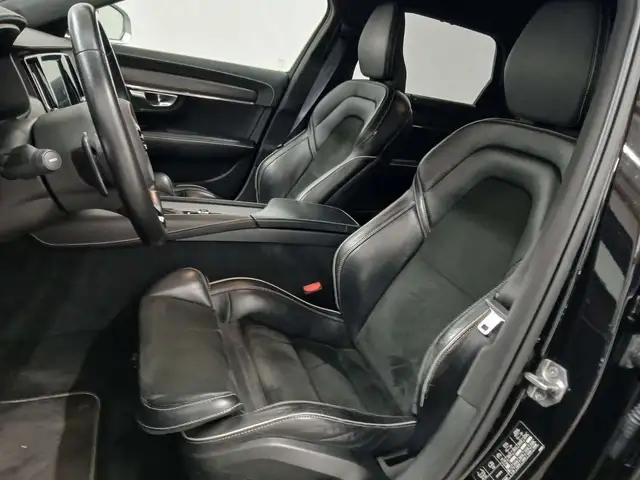 Volvo V90 view 8