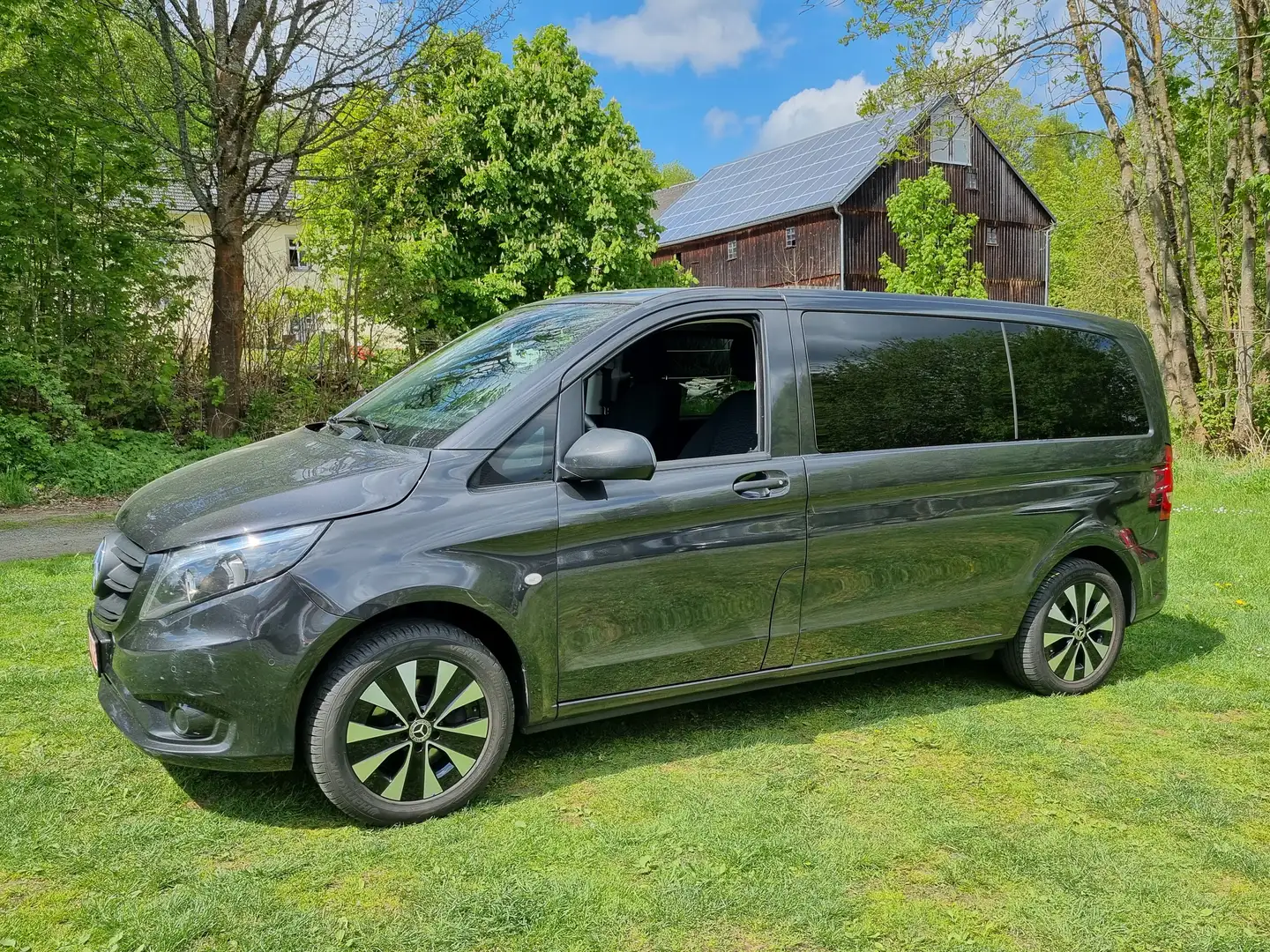 Mercedes-Benz Vito 119 CDI Select 4x4 Allrad kompakt 8 Sitze Grau - 1