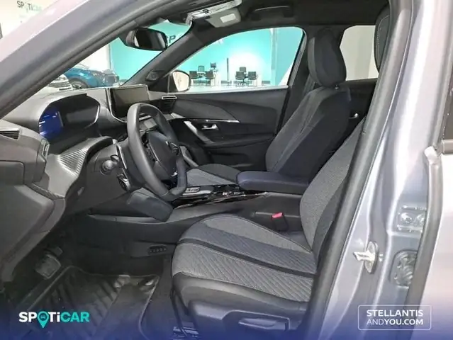 Peugeot 2008 view 9