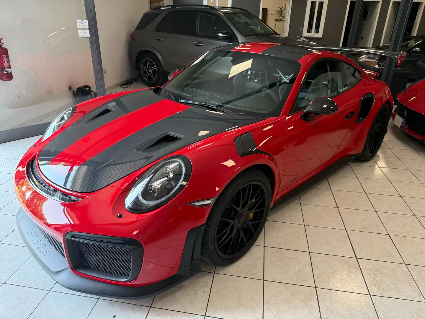 Porsche 991 GT2 RS 3.8 WEISSACH KM 1800 Rosso - 2