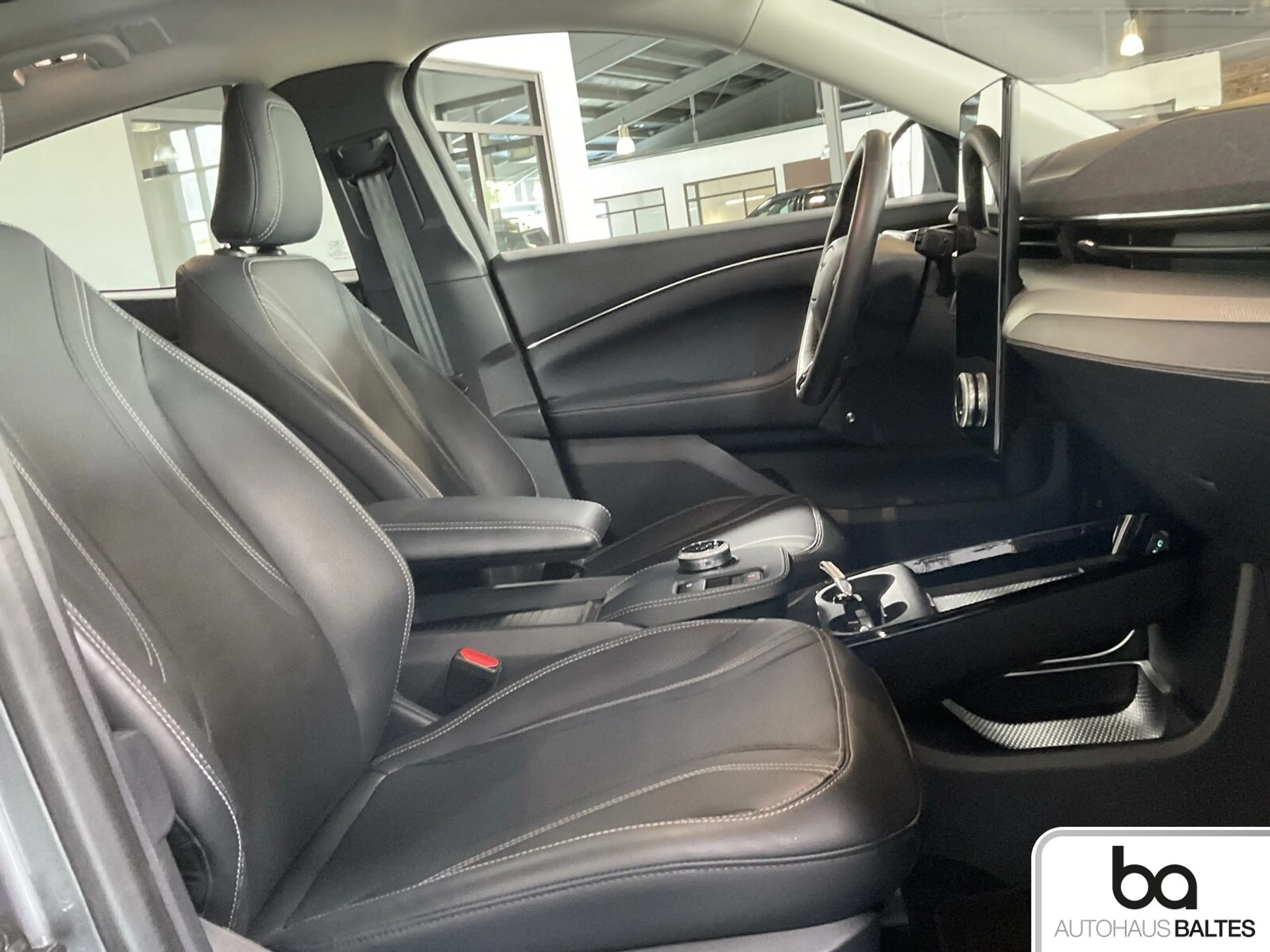 Ford Mustang Mach-E Mustang MACH-E Pano/LED/Navi/360°/B&O — photo 7
