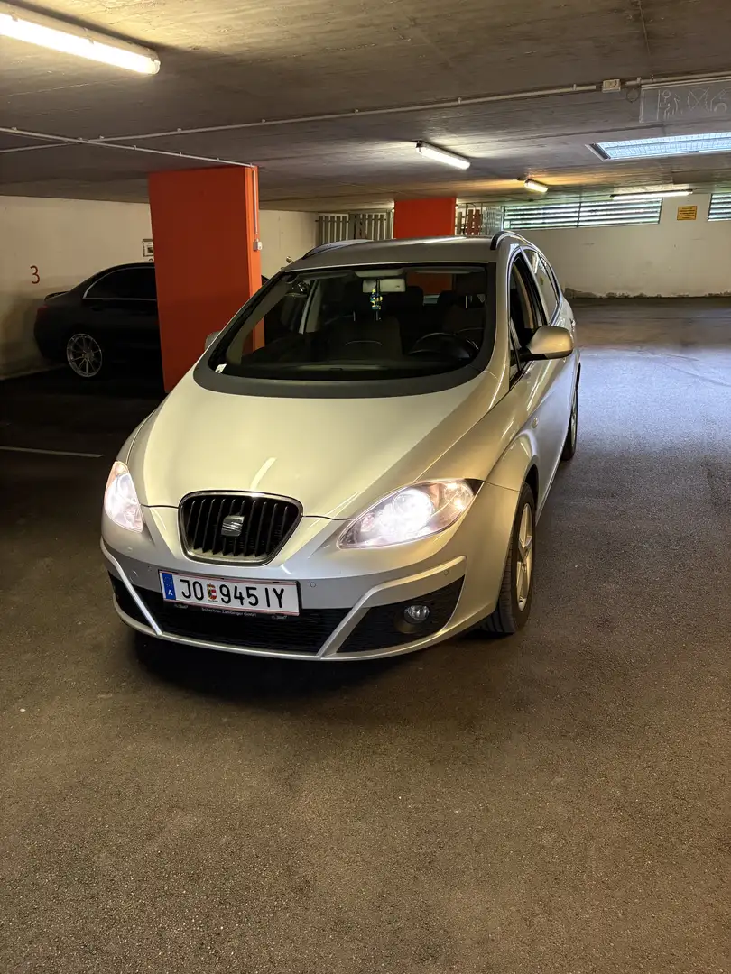 SEAT Altea XL ChiliTech Stadtcowboy 2,0 TDi CR 4WD Grau - 1
