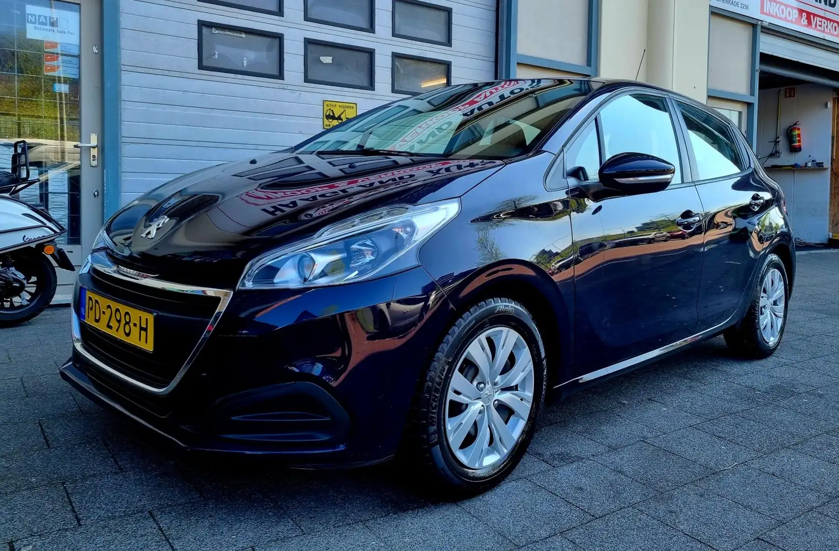 Peugeot 208 1.2 PureTech Active 5drs Navi CrusCtrl Blauw - 2