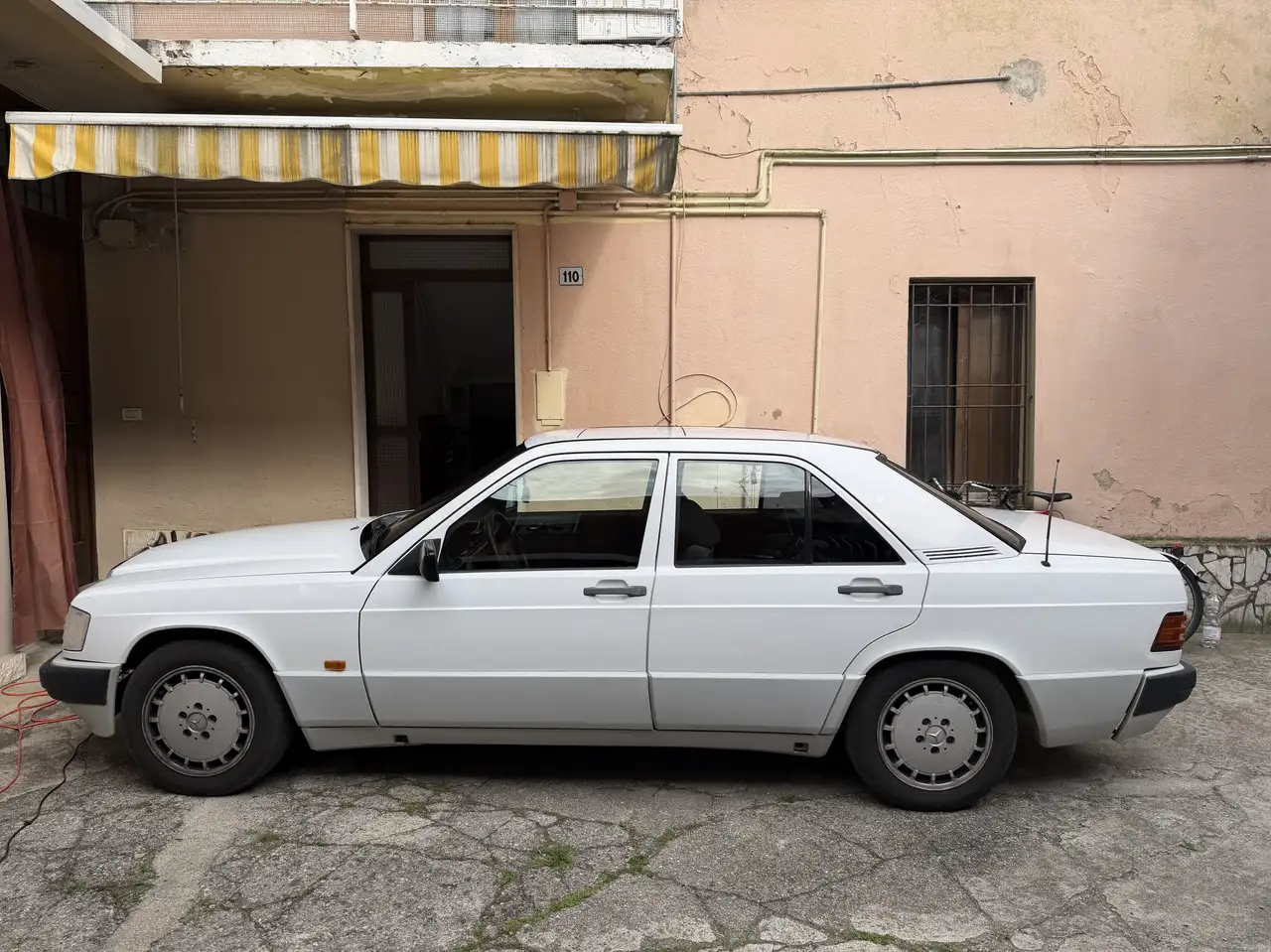 Mercedes-Benz 190 2.0 E 122cv, foto 7