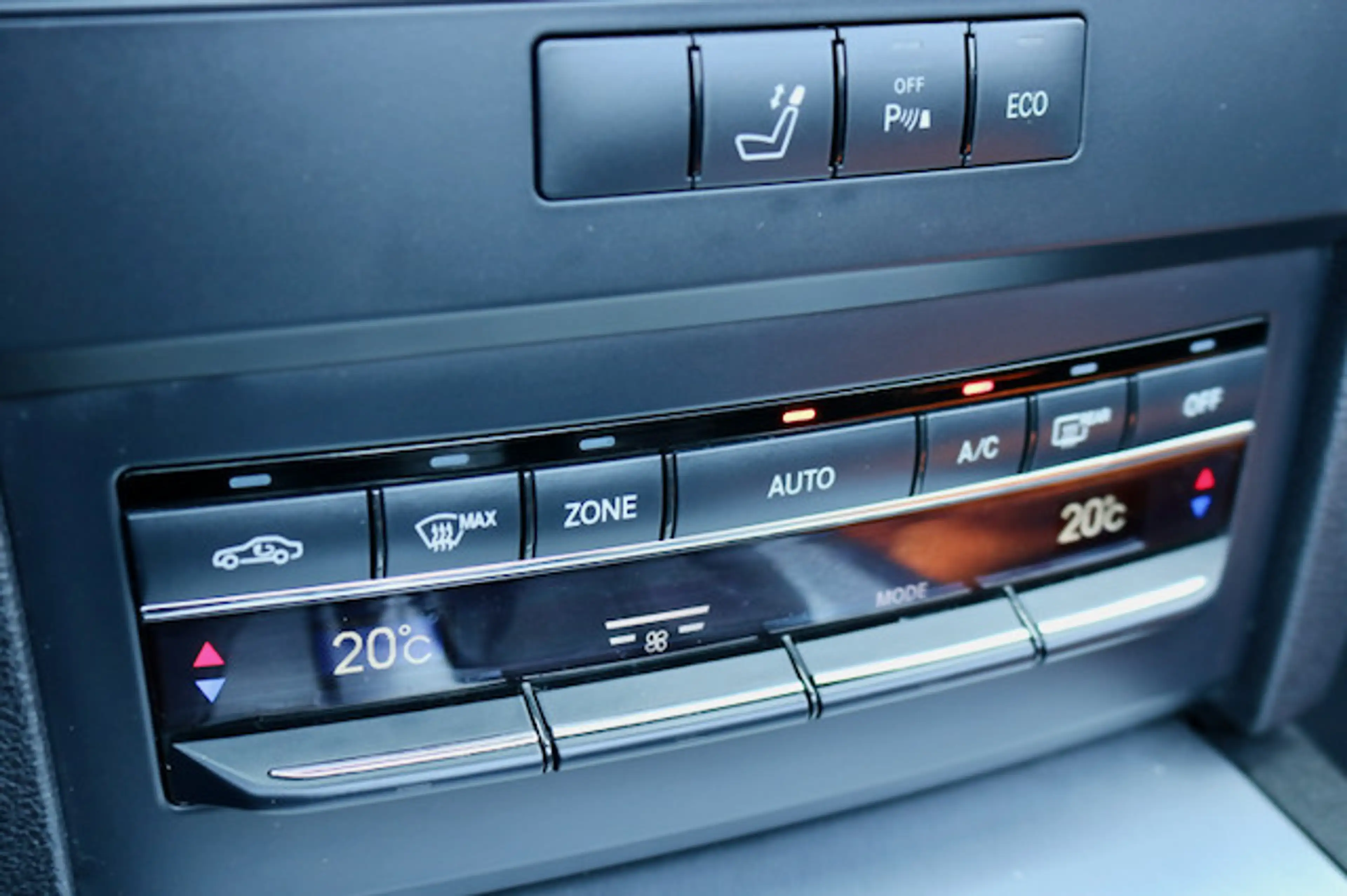 Mercedes-Benz E 250 Cabrio CGI AMG Line |Leder|Led|Memory — photo 12