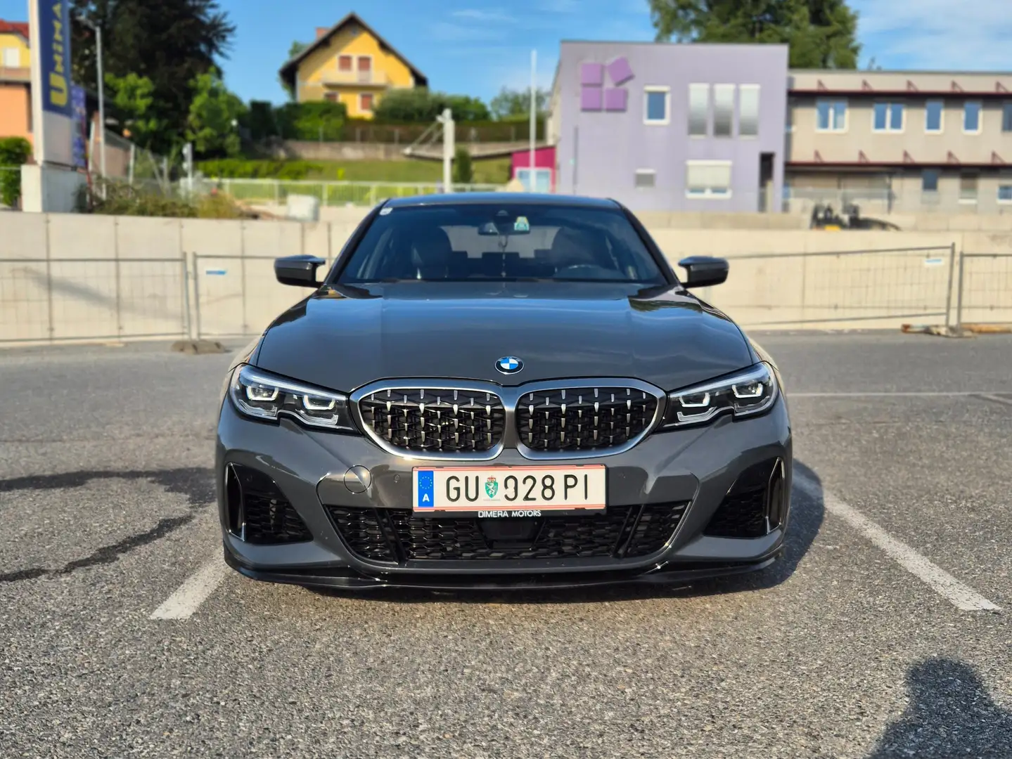 BMW 320 BMW 3er-Reihe BMW 320i G20 Aut. M-Paket M3-Look Grau - 2