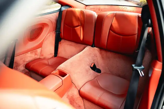 Porsche 911 view 8